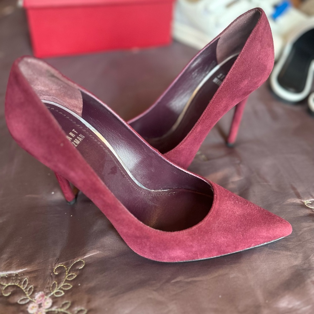 Stuart Weitzman burgundy heels
